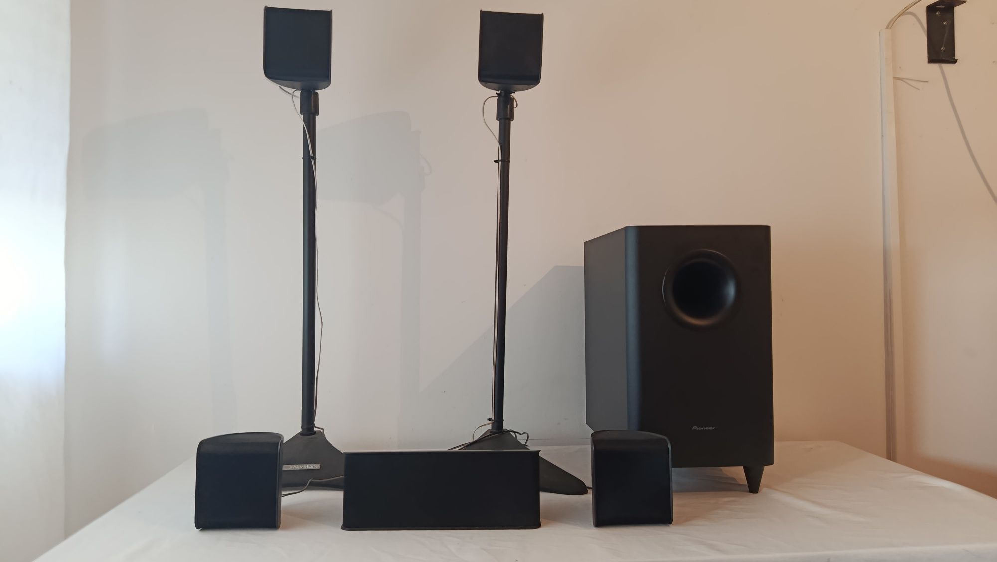 Amplificador/AV Receiver Pioneer VSX-321 5.1 + colunas + subwoofer