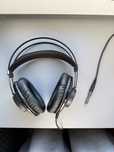 sluchawki AKG K72