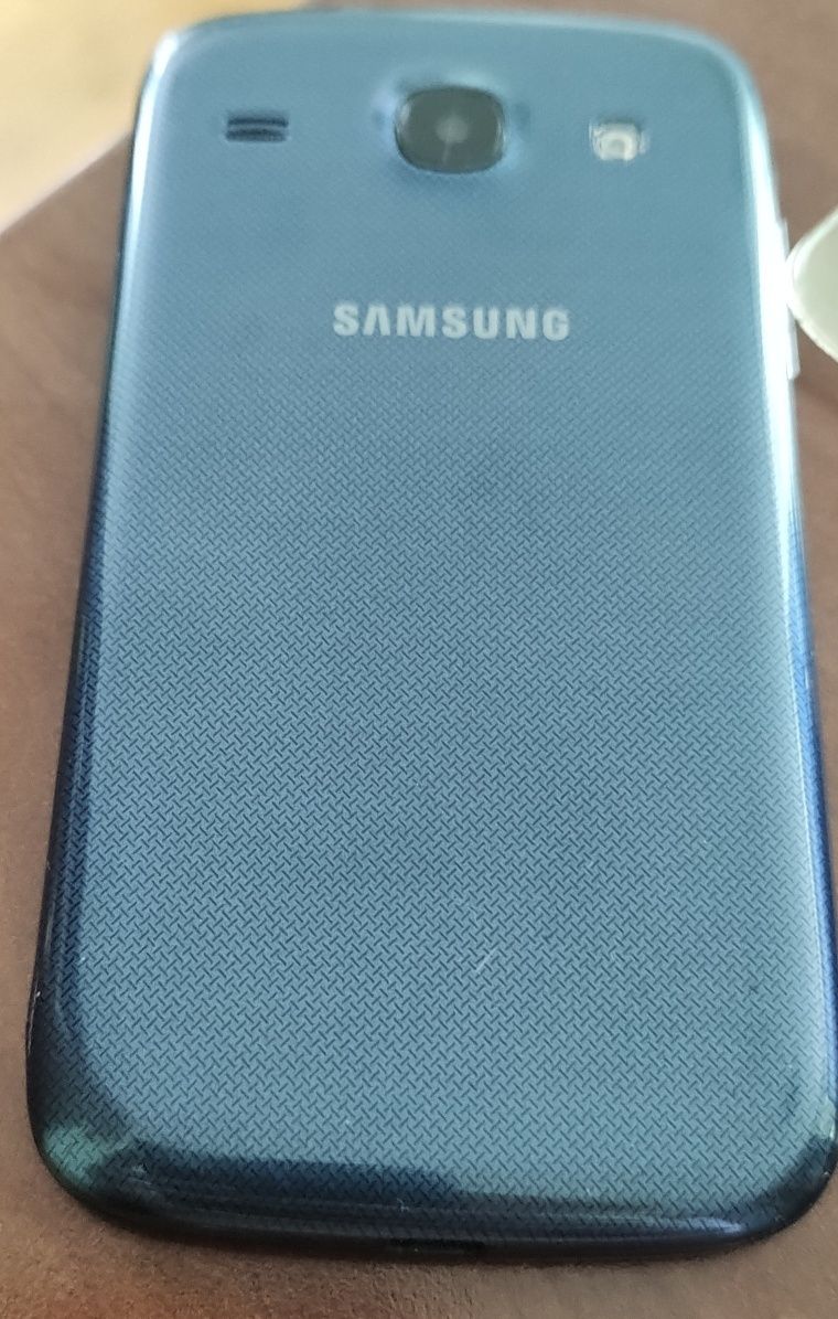 Samsung GT-I8262 (SEK)