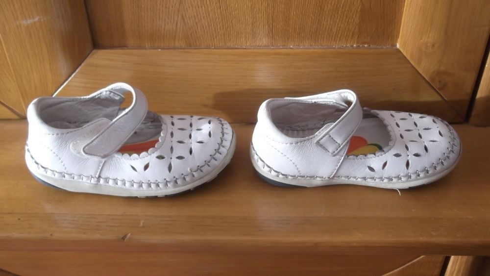 sapatos de menina lindos chicco