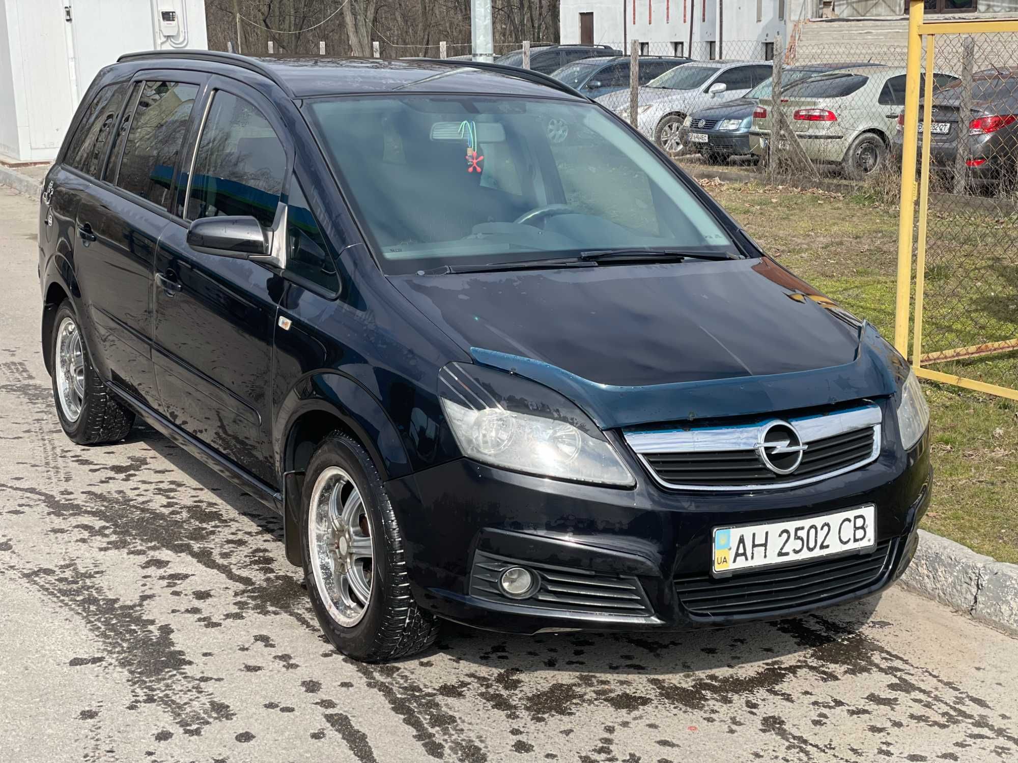 Opel Zafira 1.8 7 місць