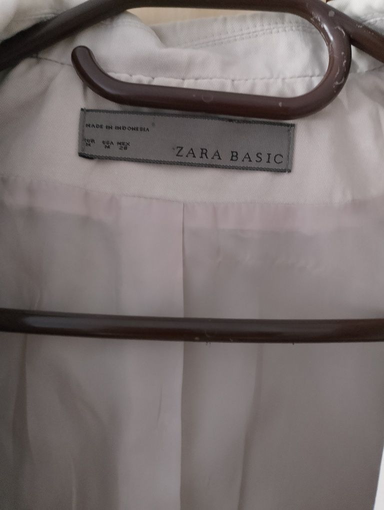 Ładna marynarka damska Zara