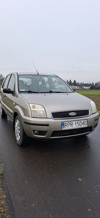 Ford fusion 1.4 benzyna
