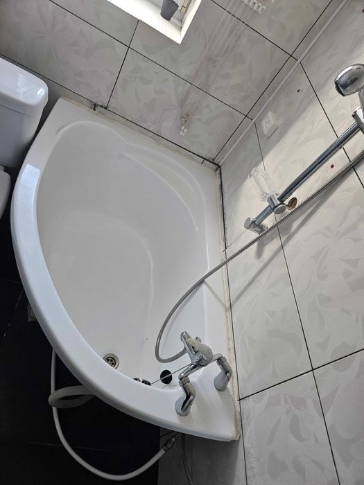 Oddam wanne i umywalkę