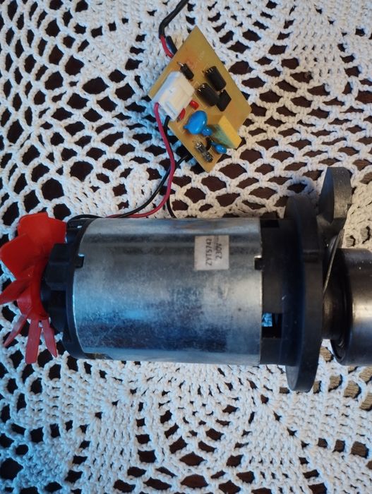 Silnik polerka UPM120 B3