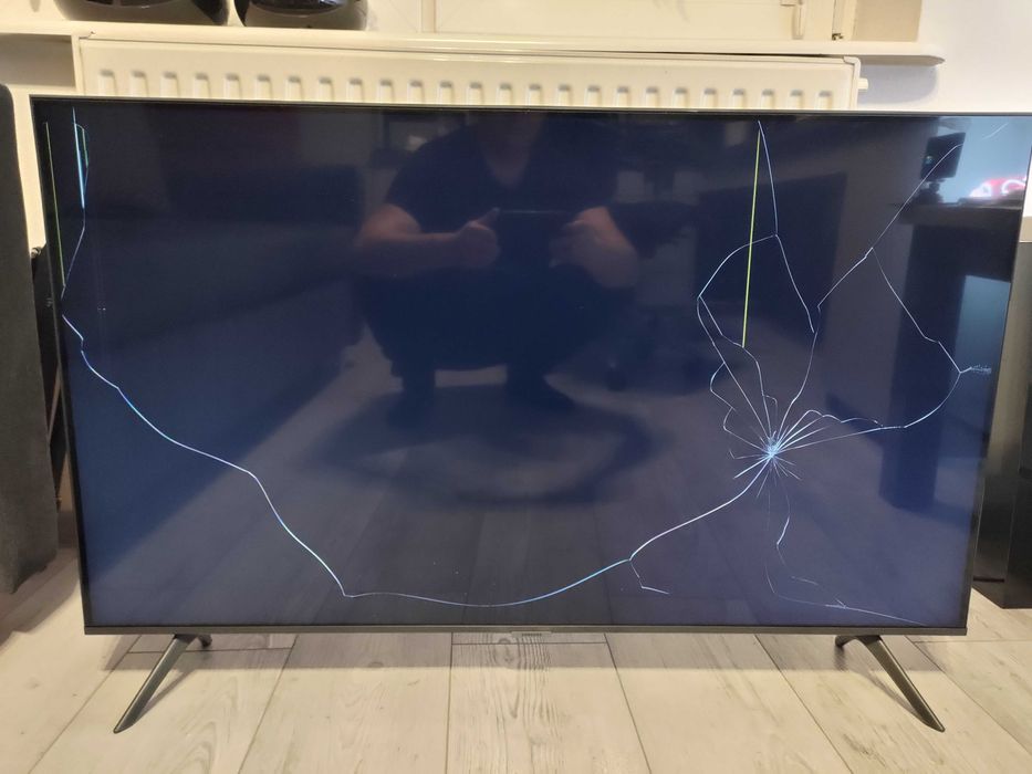 Samsung 43AU71192U, uszkodzona matryca 4K UHD, pilot