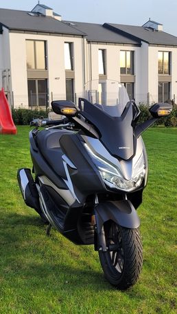 Maxiskuter Honda Forza 300 rocznik 2020