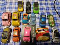Miniaturas dos carochas