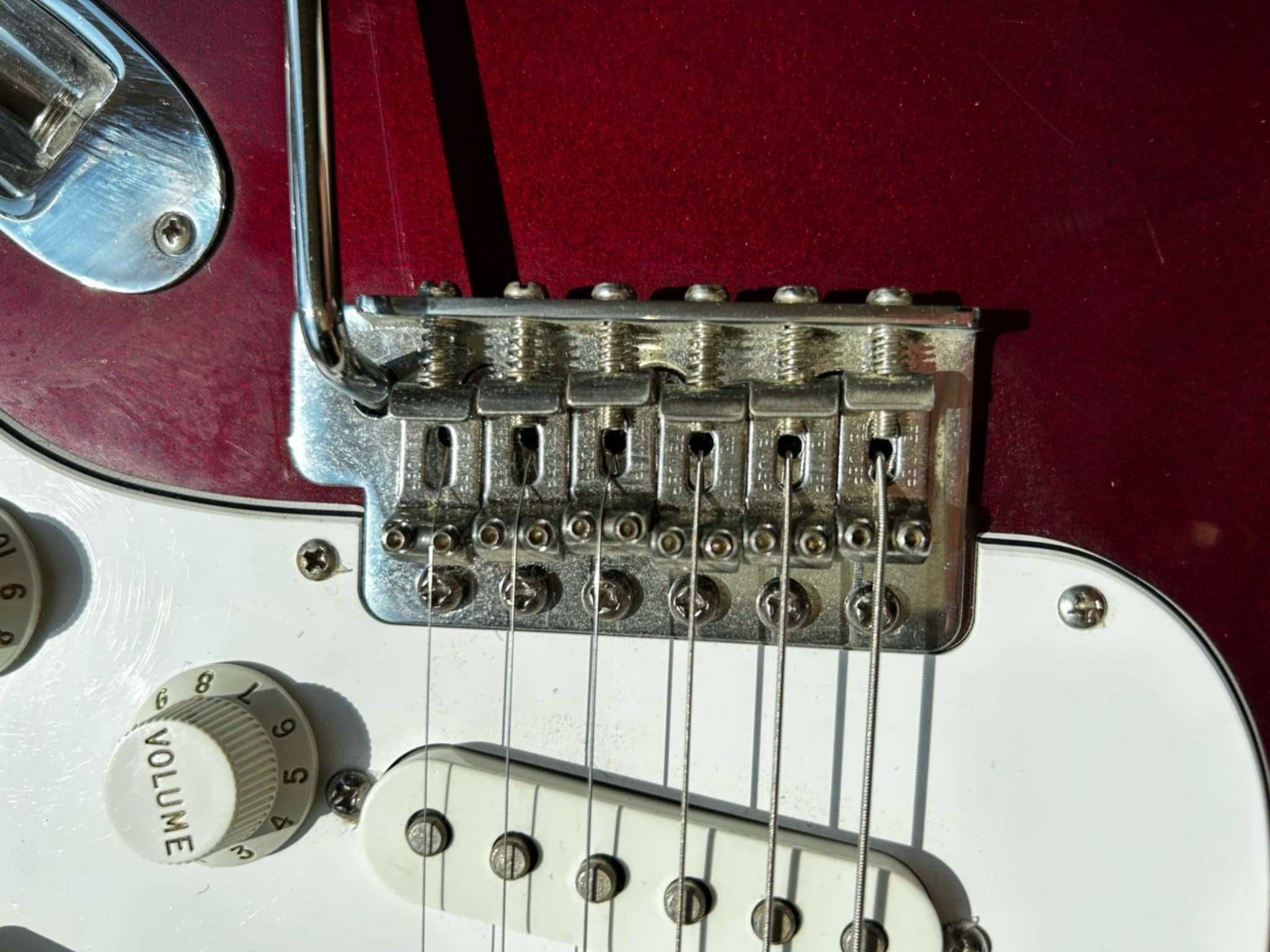 Fender Strat MIM 2008 Burgundy Jednoczęściowy Klon! Super Stan + dodat