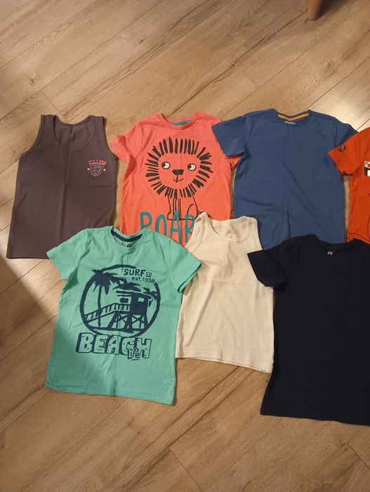 Zestaw ubrań chłopięcych t-shirt rozmiar 122/128