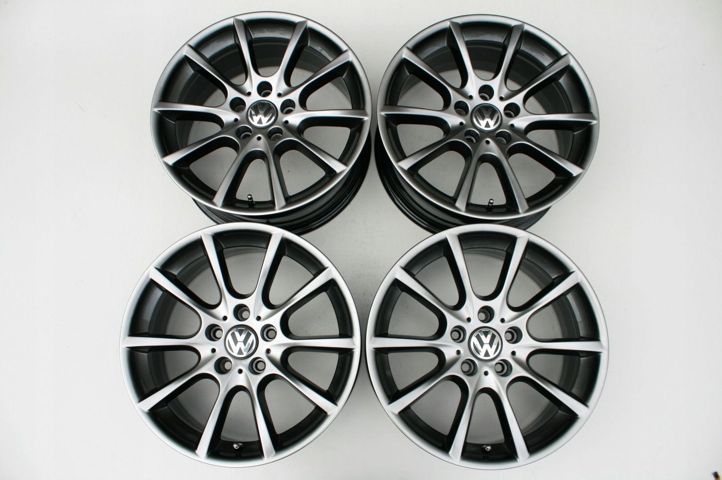 FELGI VW T5 T6 T6.1 TRANSPORTER CRAFTER AMAROK 18 ORYGINALNE