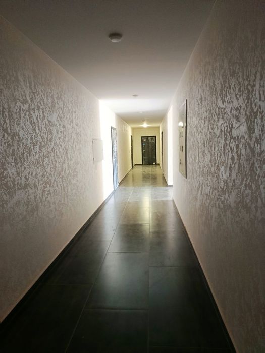 1кімнатна квартира з сучасним ремонтом у новобудові €$