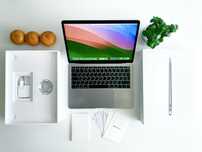 MacBook Air 2020 i5 8/256 Gb M2 Retina XDR P3, батарея 90%