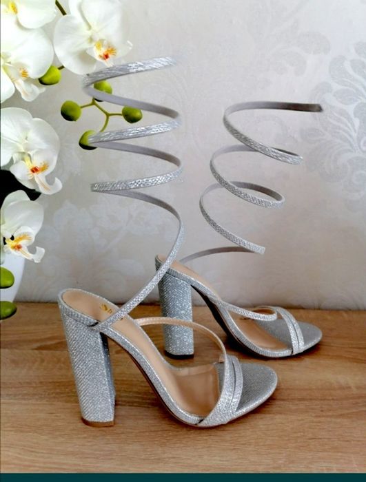 Elegancka sandały srebrne słupek wesele sylwester 38