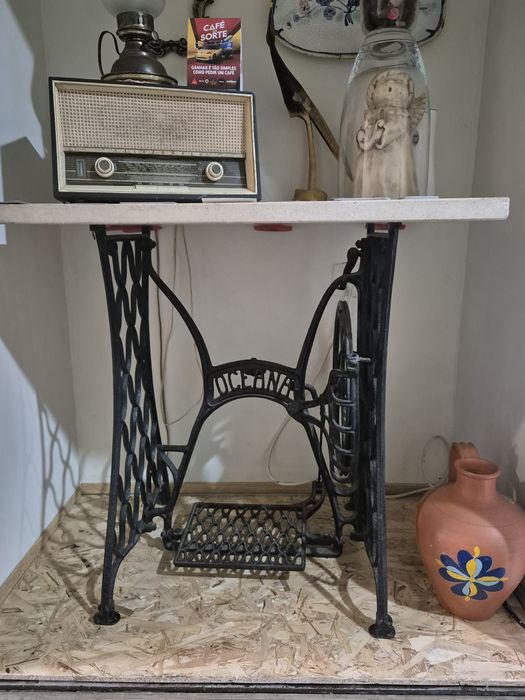 Mesa de costura sem máquina