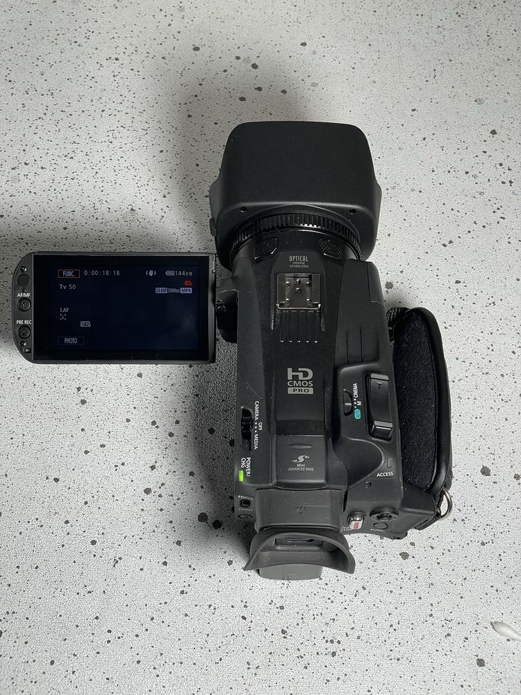 Вживаний - Canon Legria HF G40 - топова відеокамера