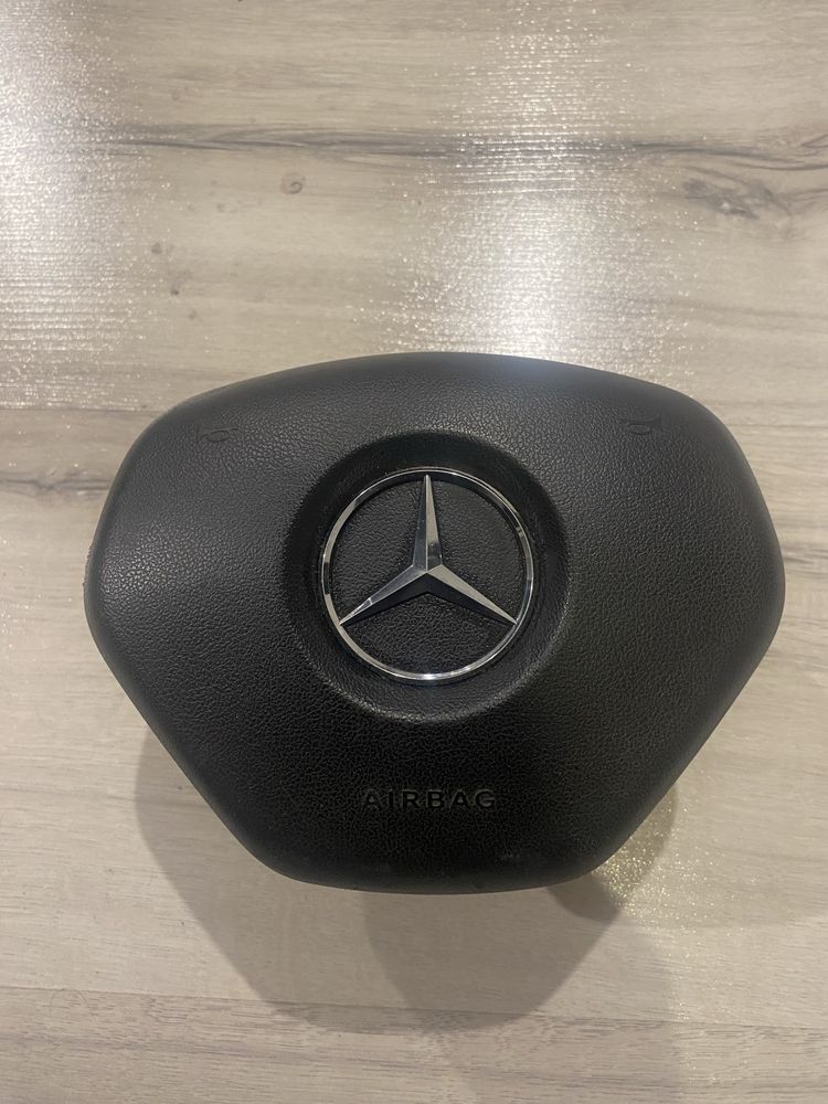 Poduszka kierowcy Airbag Mercedes W156 GLA