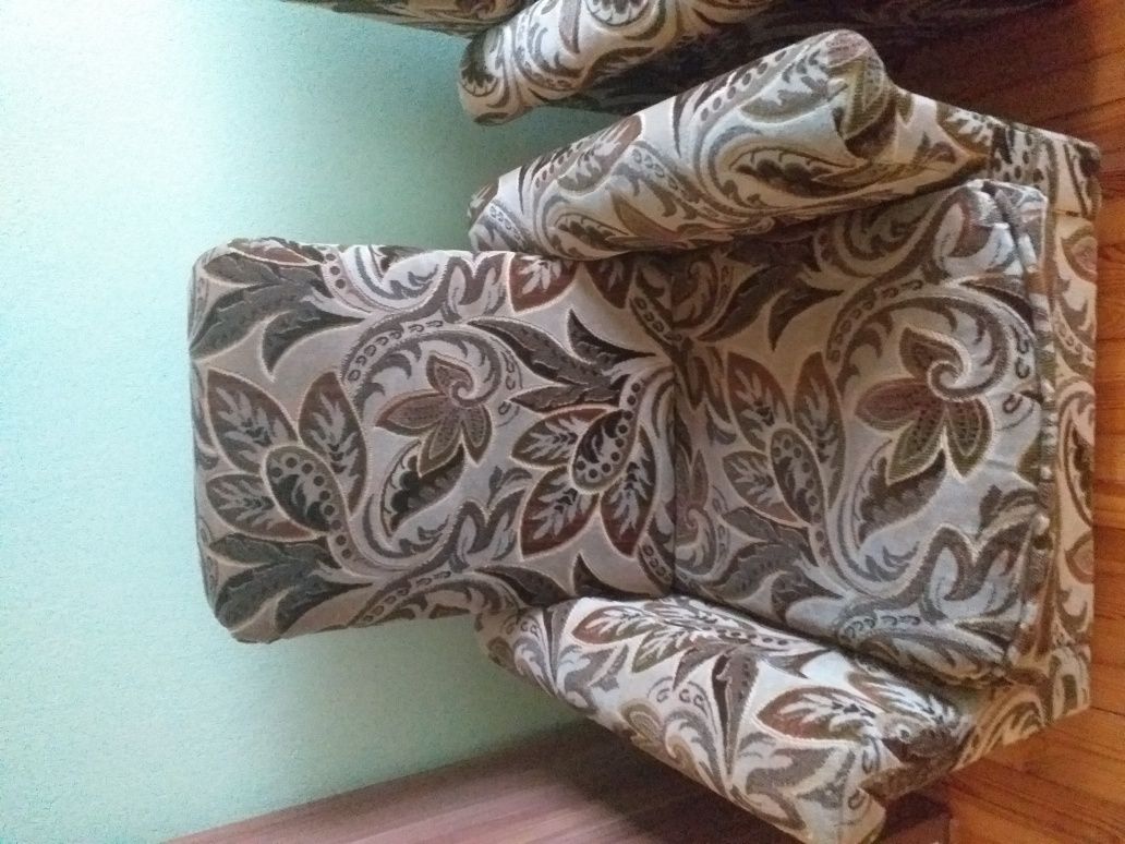 Fotele tapicerowane 2 sztuki