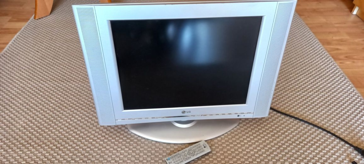 Telewizor LG  20"