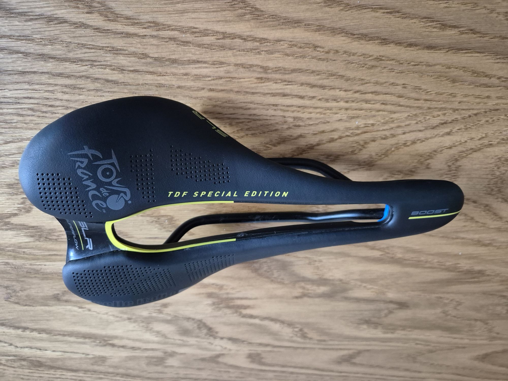 Siodełko Selle italia SLR boost superflow tdf limited 145 mm L3