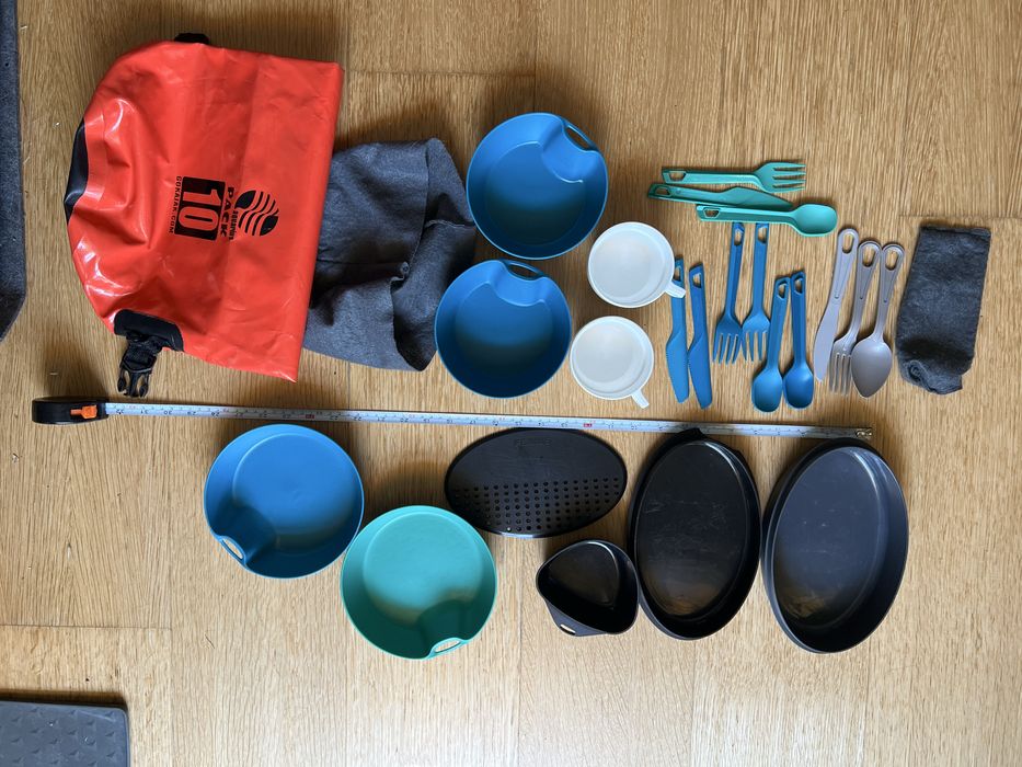 Zestaw naczyń campingowych Quechua + Primus