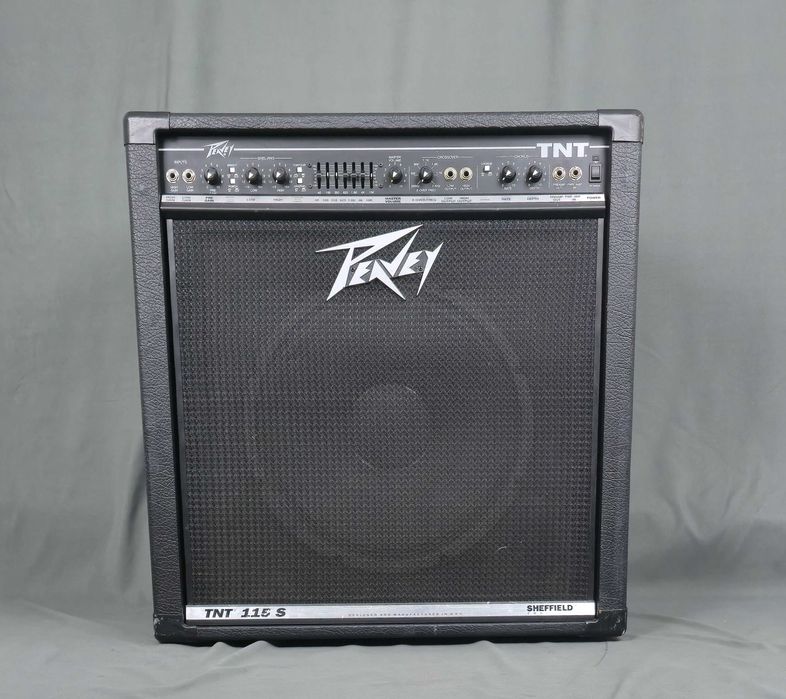 Peavey TNT 115 S Wzmacniacz Basowy