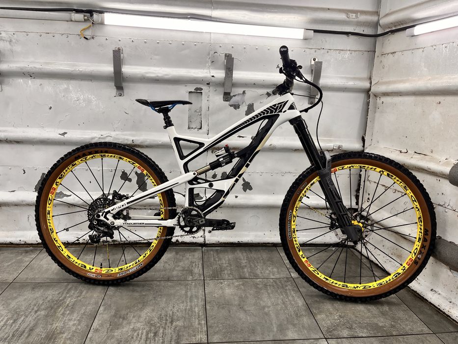 Продам байк Yt capra 2016 L 27.5 ZEB 2022