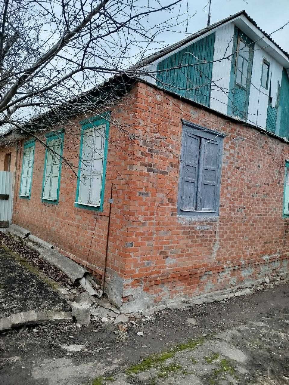Частину будинка 80 м.кв продам