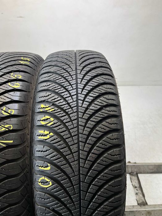 2x 185/65R15 GoodYear Vector 4Seasons Gen-2 88V OL407
