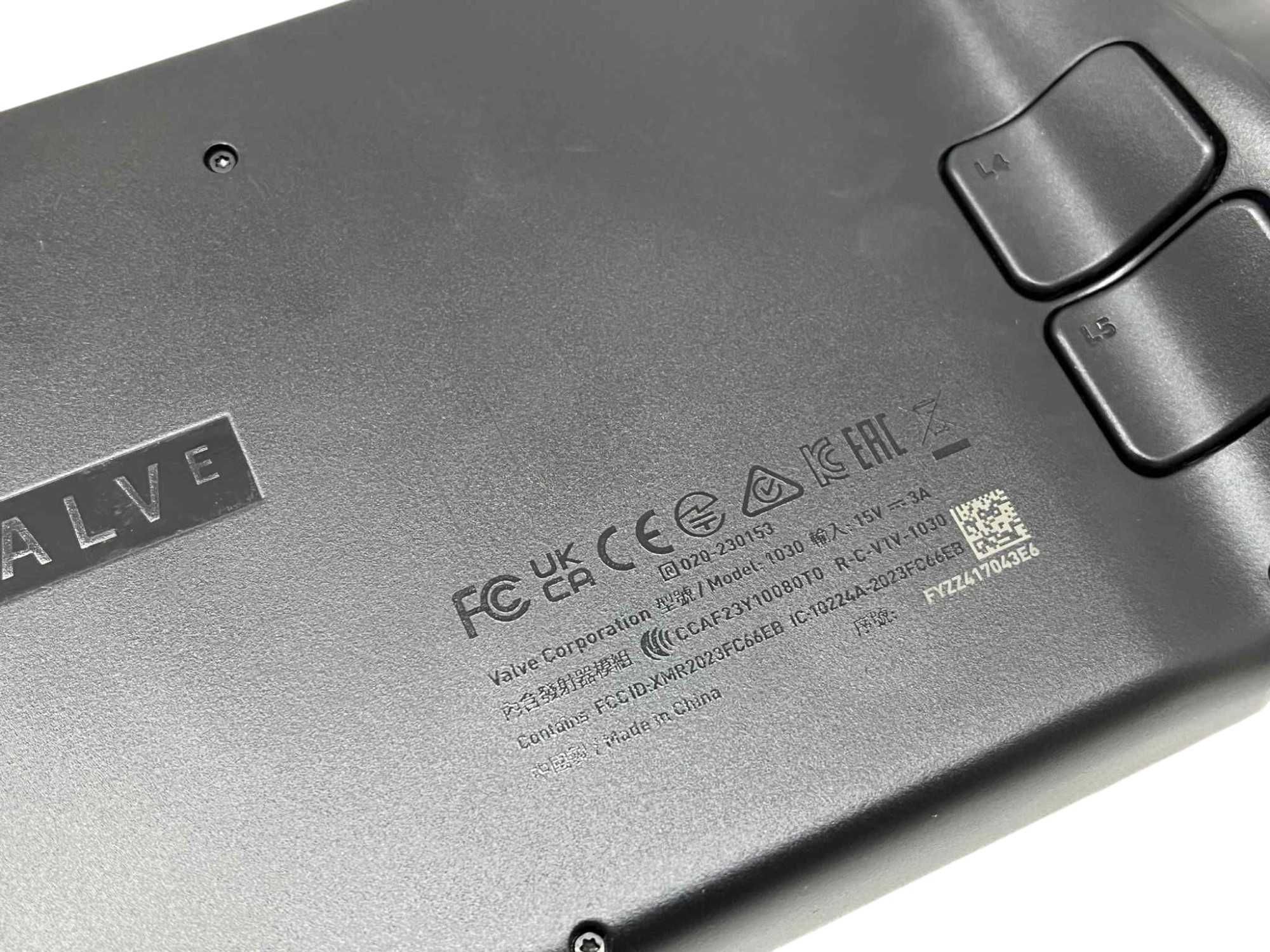 Konsola przenośna VALVE STEAM DECK OLED 1 TB