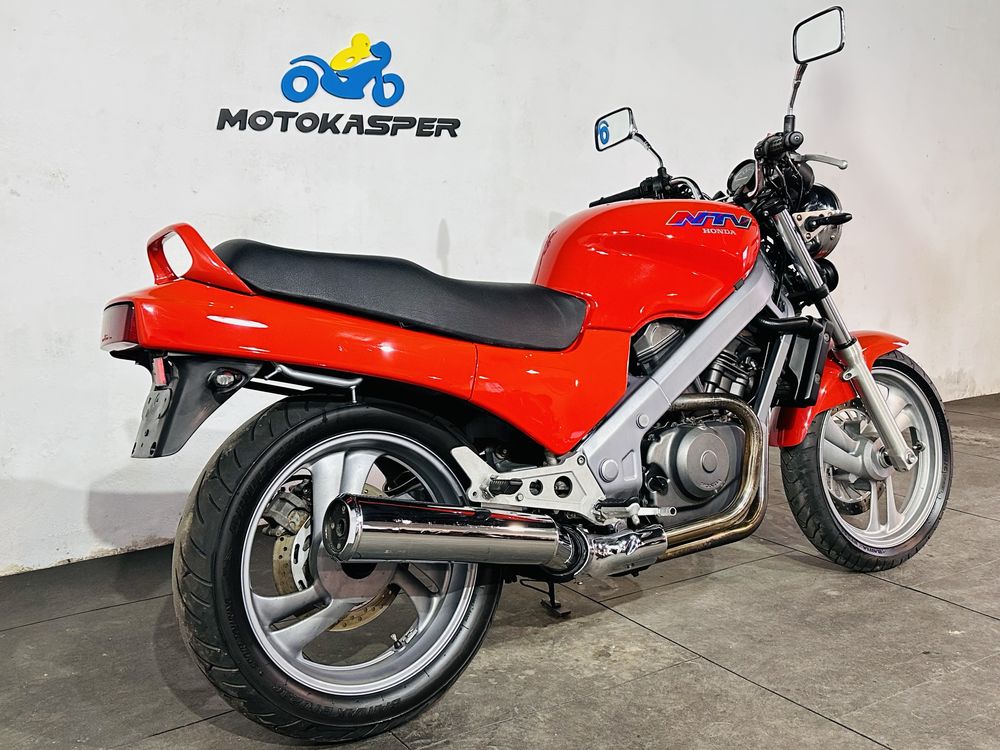 Honda NTV 650 мото з європи