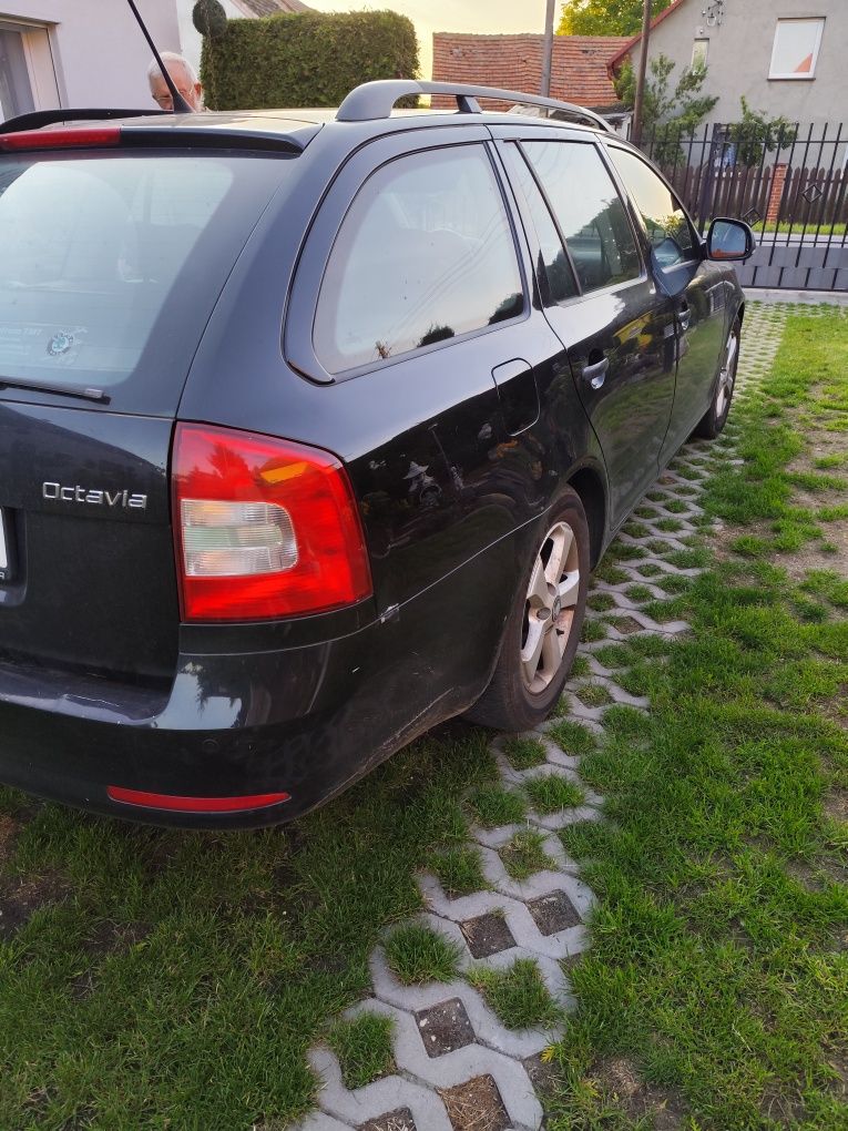 Sprzedam Skodę 1,6