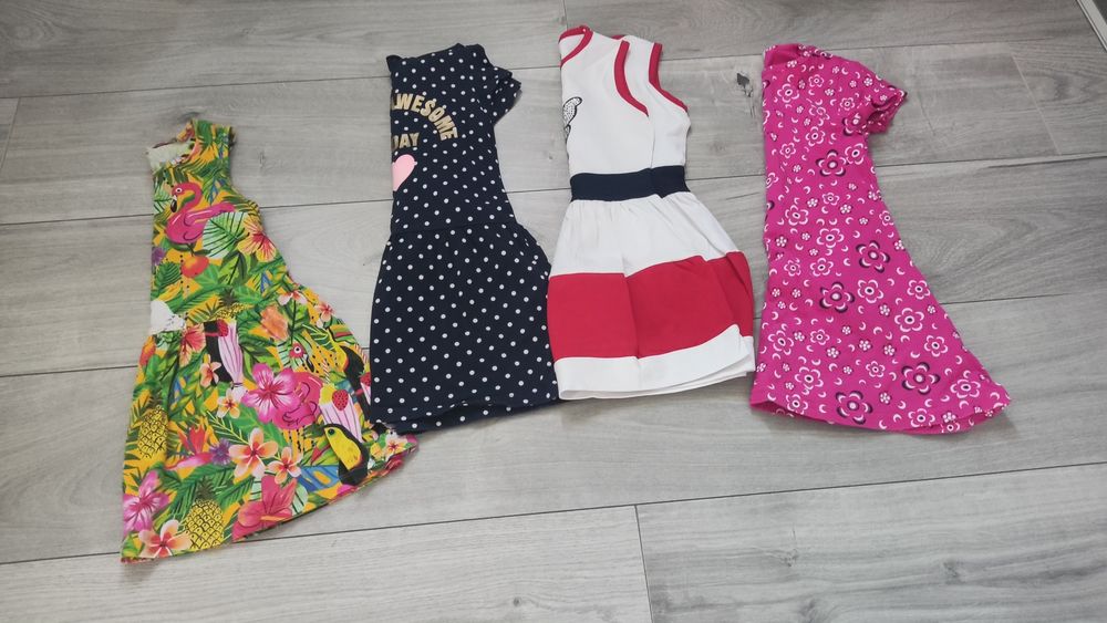 Cztery letnie sukienki rozmiar 98/104 H&M i inne