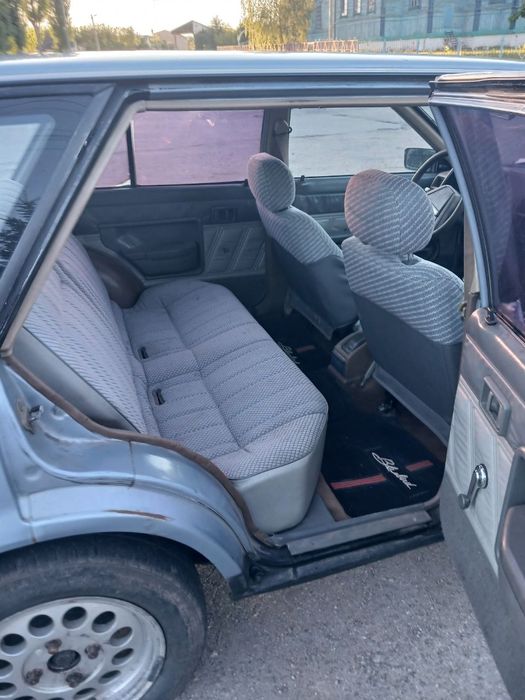 Nissan sunny b11