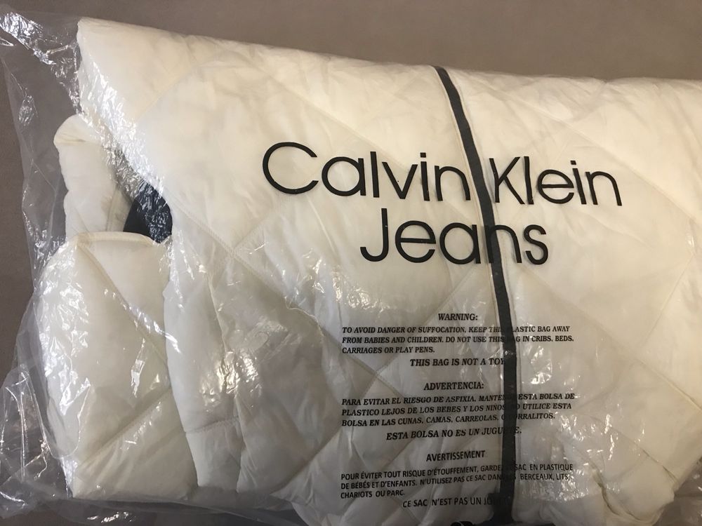 Пуховик оверсайз Calvin Klein Jeans Long Puffer . р.L-XL