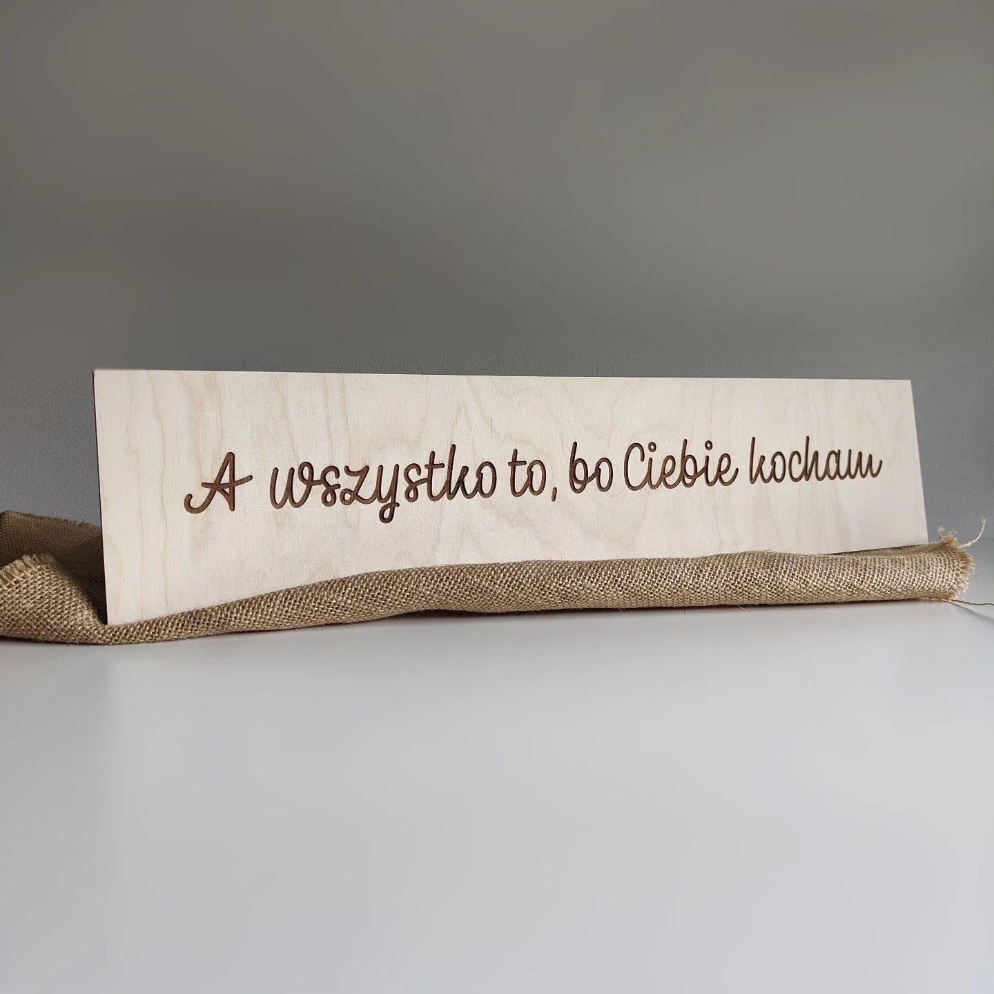 Nowe, personalizowane tablice rejestracyjne dla Pary Młodej.