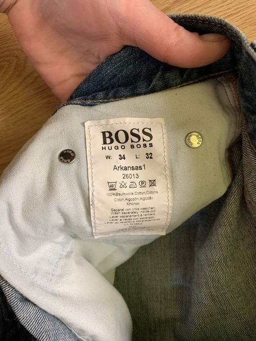 Продам чоловічі джинси Hugo Boss