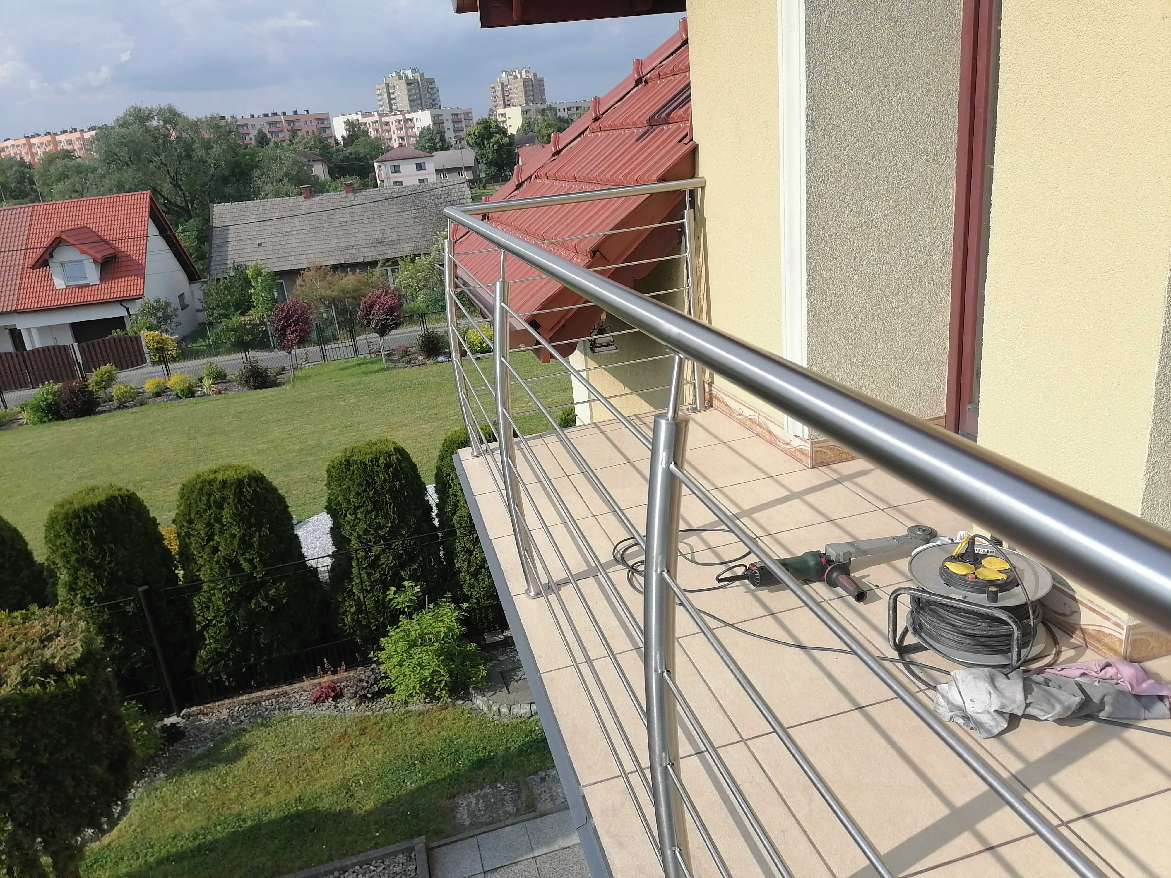 Gięcie i Walcowanie rur, prętów, profili oraz blach.