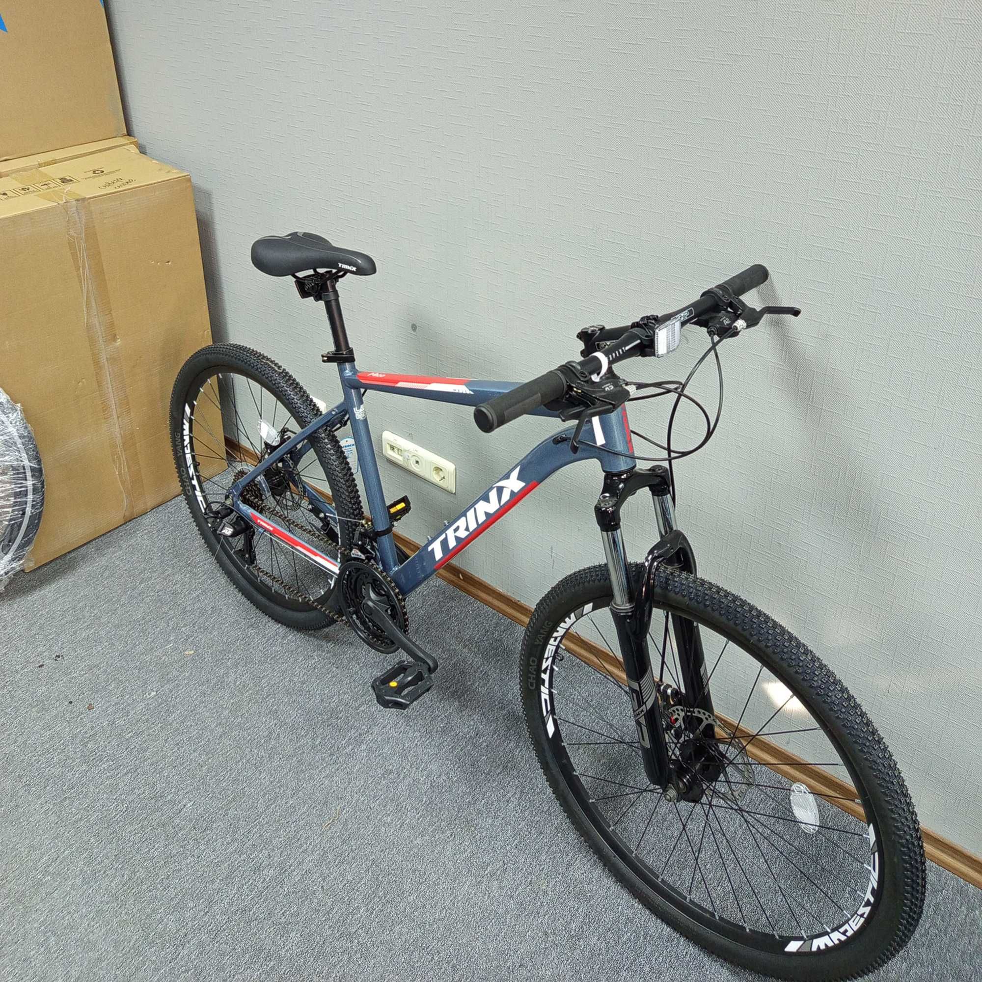 Новий, алюмінієва рама, ростовка 19", Trinx M100, гірський велосипед