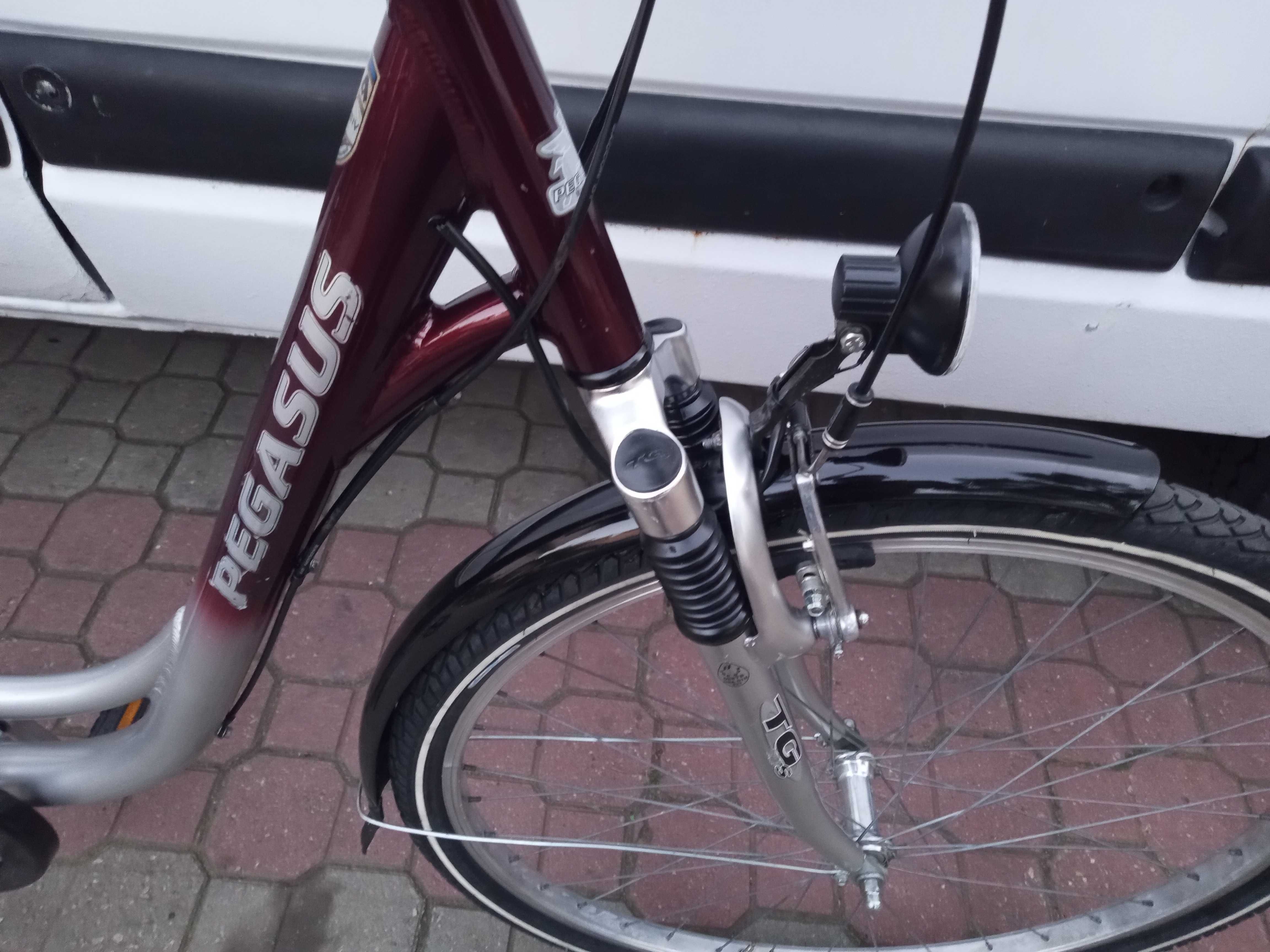 Rower miejski damski PEGASUS  aluminiowy, 28"   R48  sachs3