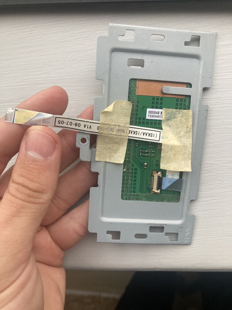 TouchPad laptop Toshiba