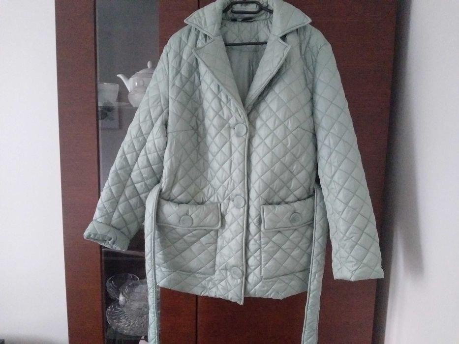 Kurtka damska pikowana pistacjowa