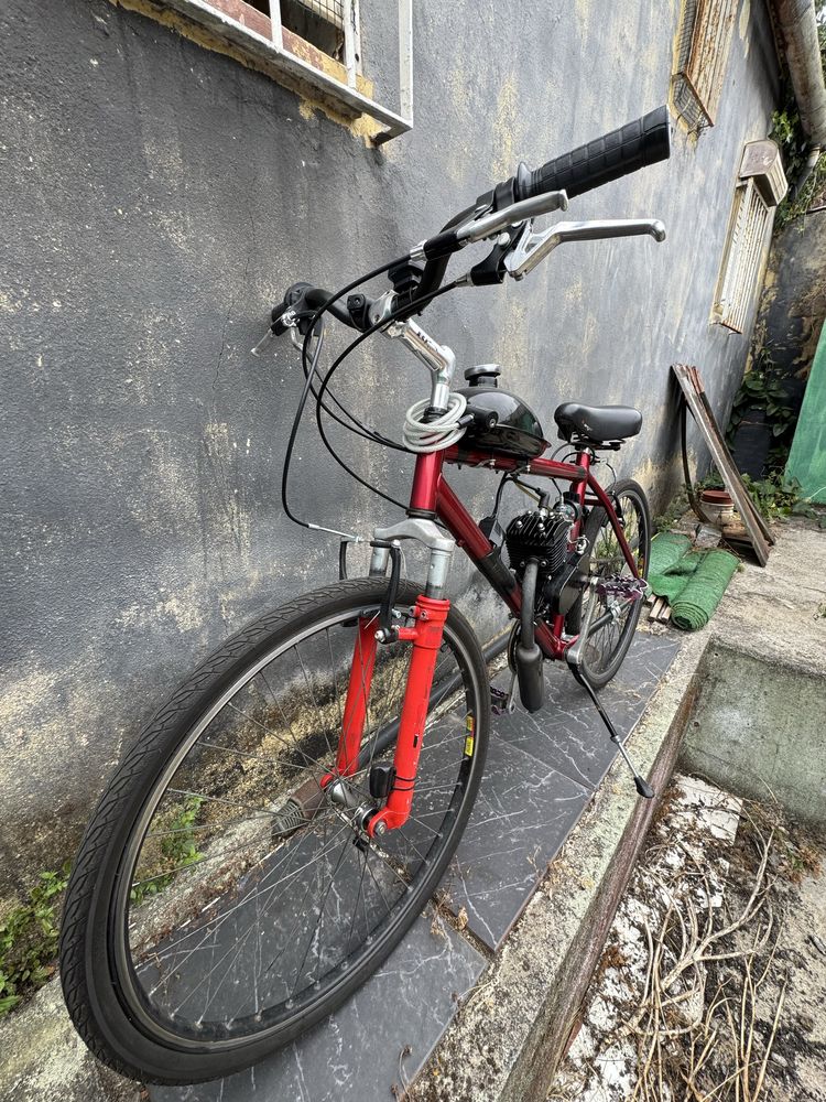 Bicicleta com motor 80cc