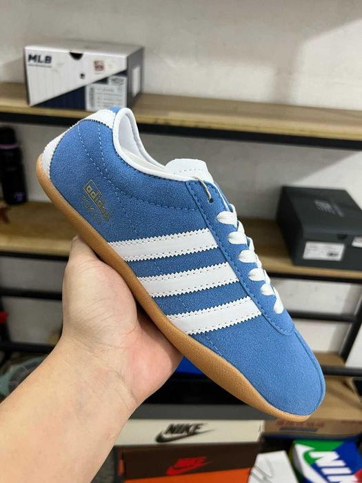 Buty-Trampk-adidas Tokyo Blue Bird R.37