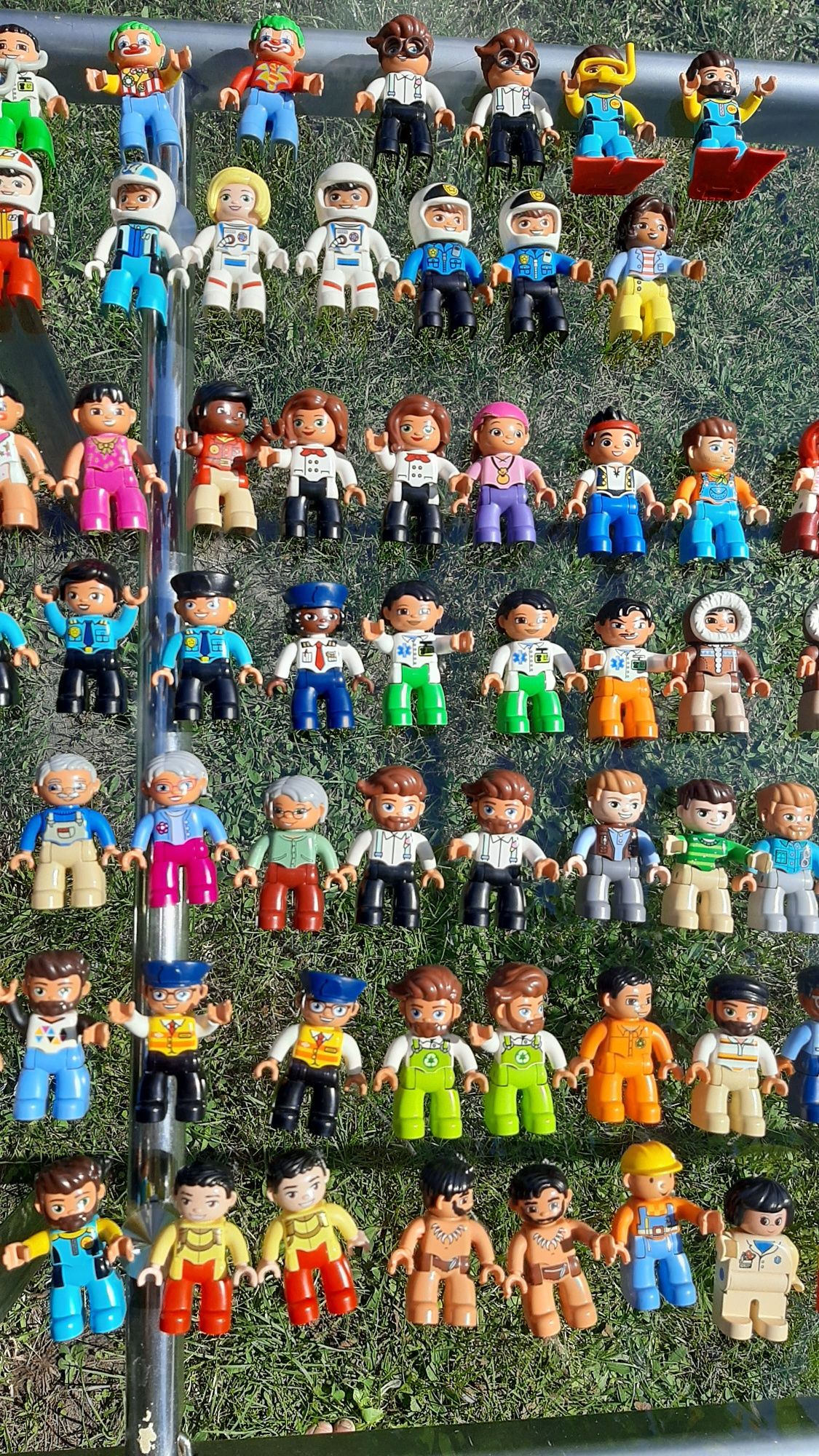 Ponad 90 szt Lego duplo ludziki ludziki