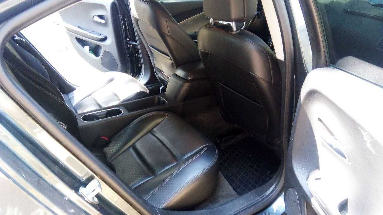 Opel Ampera PHEV 2012