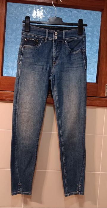 Calças de senhora da Salsa, tamanho 36.