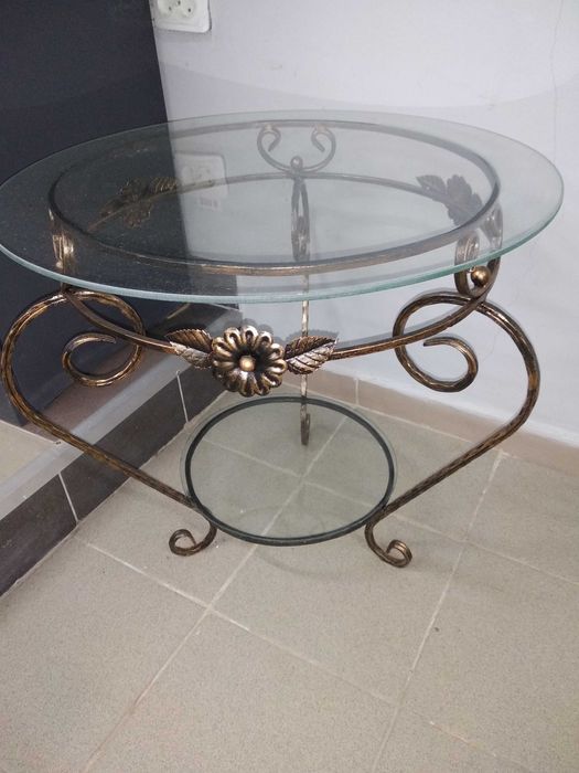 стіл журнальний, кований