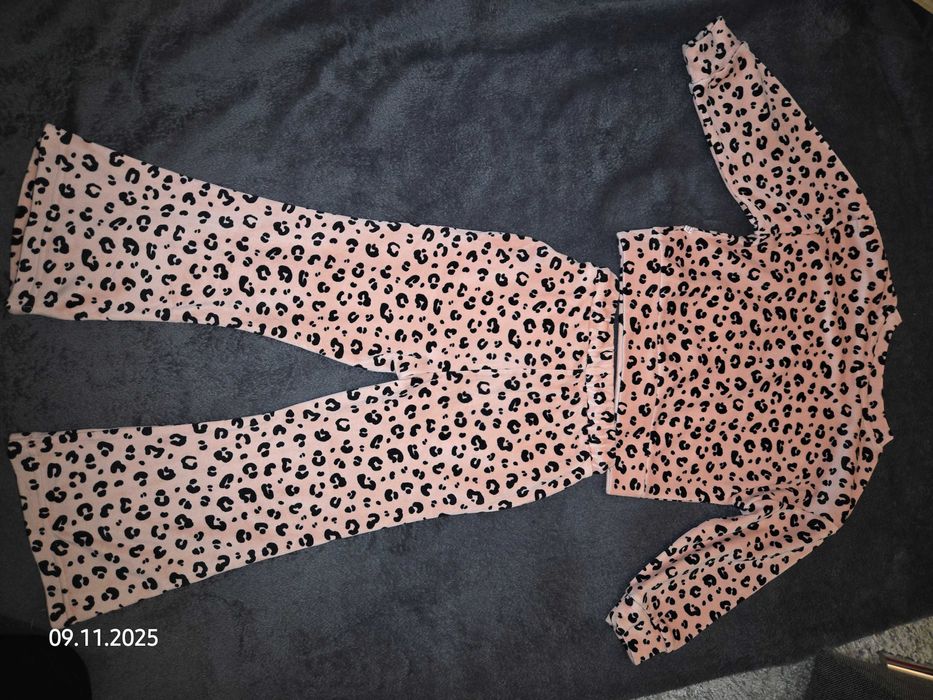 Komplet dresowy welurowy 104 SMYK