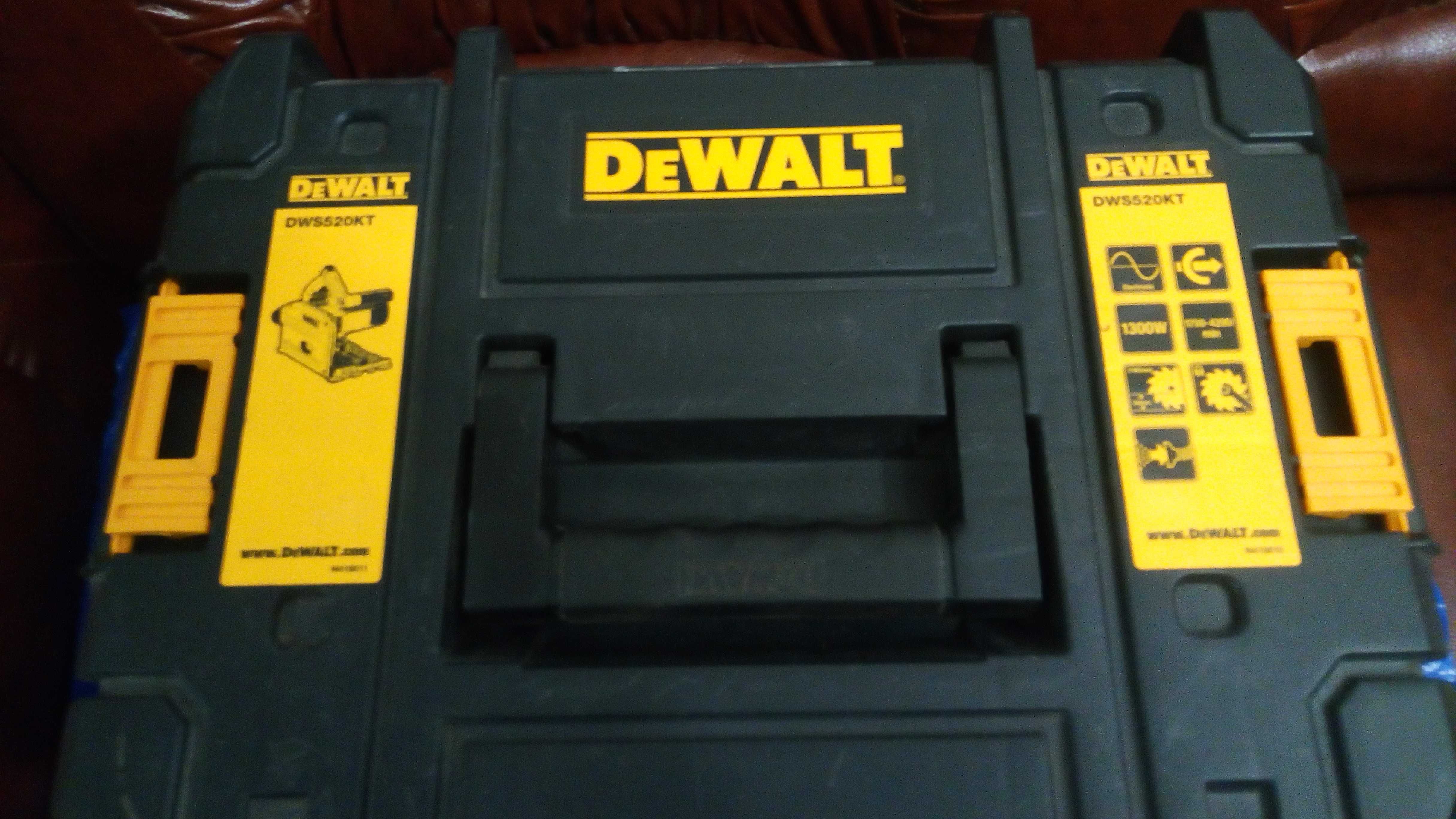 Dewalt DWS520KT погружная пила